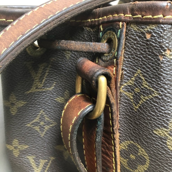LOUIS VUITTON vintage tote - Picture 5 of 8